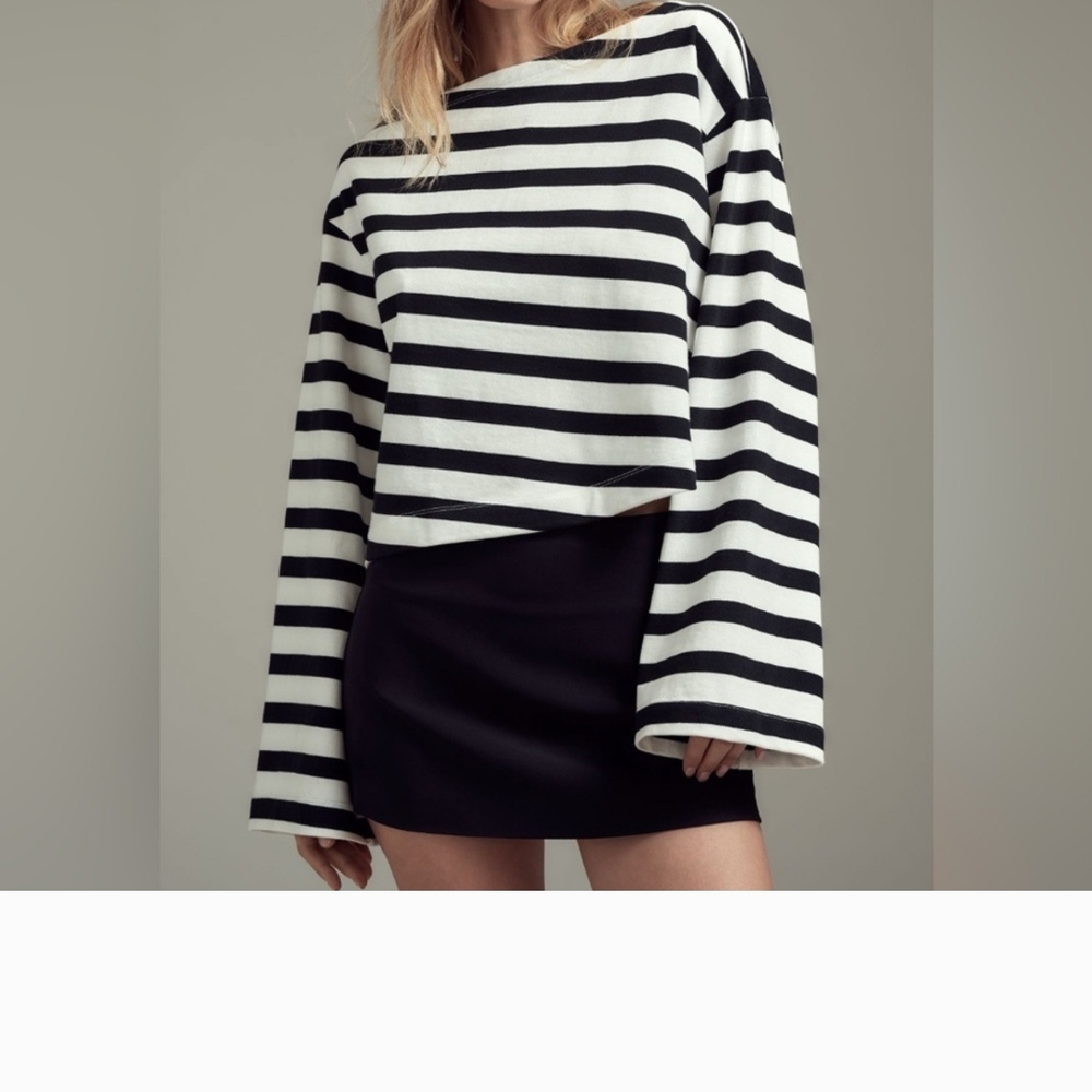 Black and White Striped Long Sleeve Top